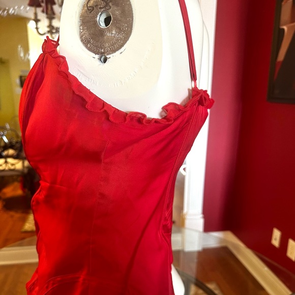 BEBE 100% SILK RED BUSTIER - Picture 4 of 6